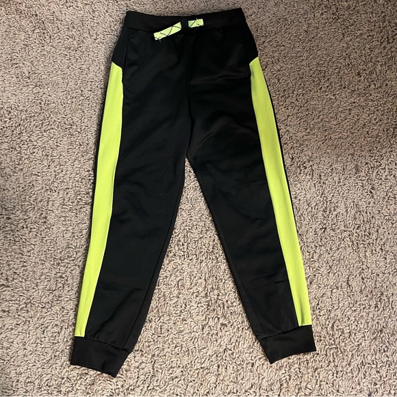 Bundle of 4 Sweatpants - mixed brands - size 7/8 - Picture 5 of 14